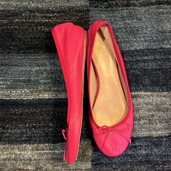 Saks Fifth Ave shoe brand hot pink flats - Picture 5 of 9
